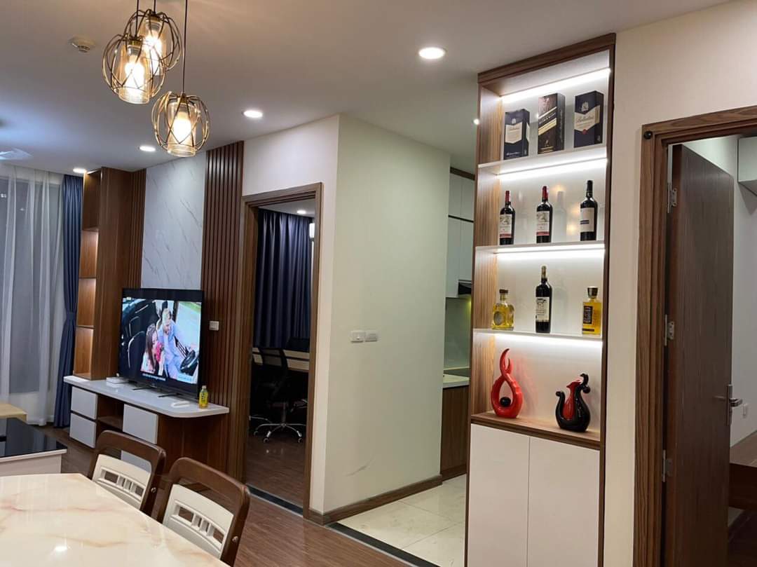 Đóng tủ rượu