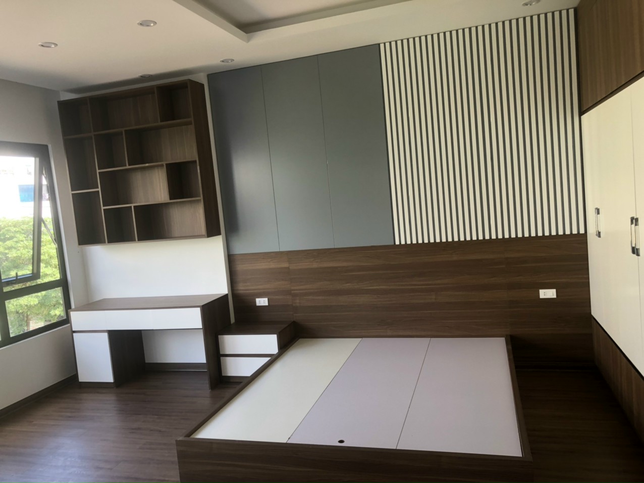 Giường Gỗ trường Long